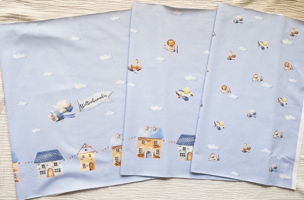 großes Stoffpanel Weltenbummler