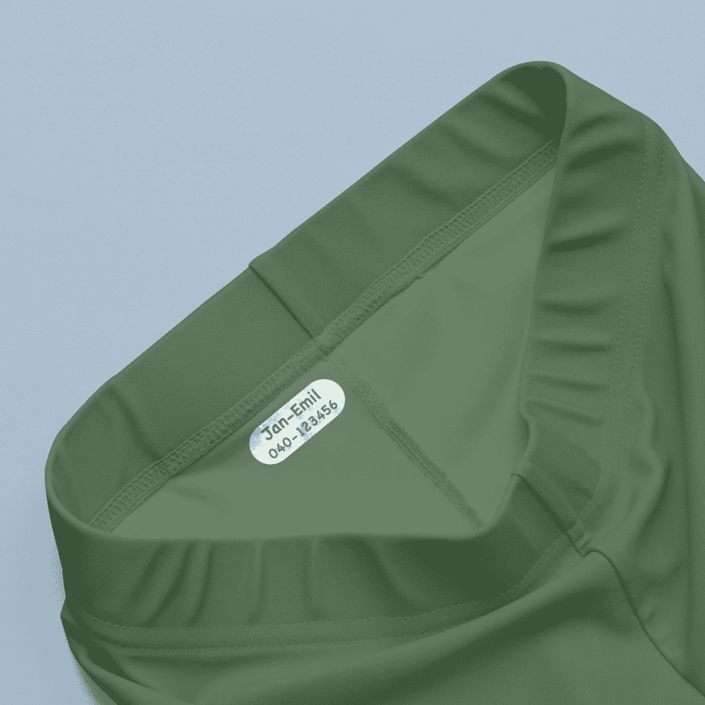 24 Namensetiketten zum Aufbügeln